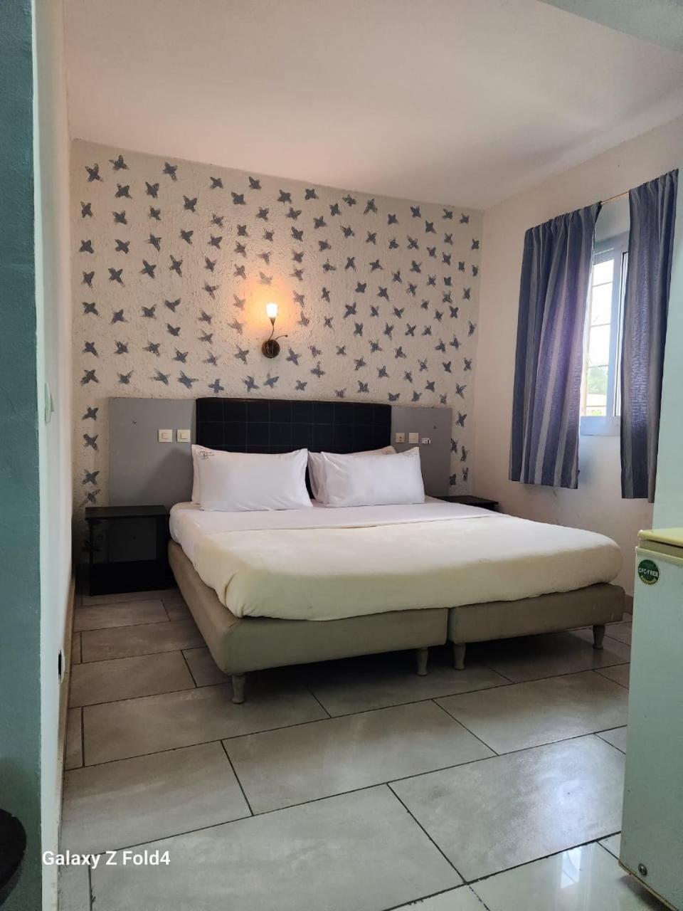 Hotel Golden 2*